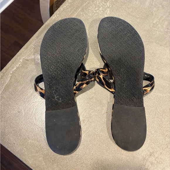 Tory Burch Miller Patent Sandal - Picture 6 of 7